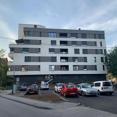 Park Lake Suite Tuzla Eksteriør billede